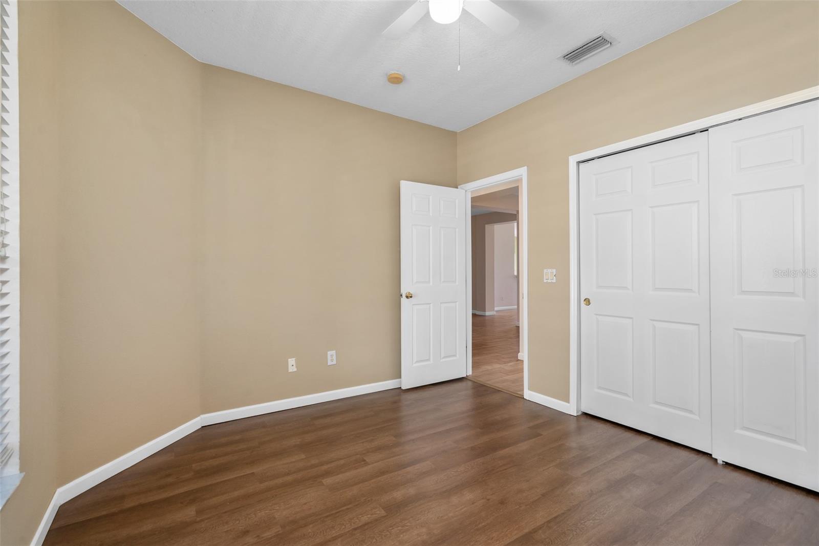 Image 18 of 38 For 1513 Harrier Drive