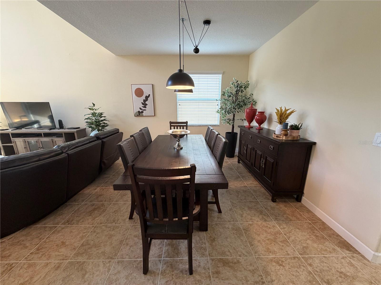 Image 8 of 33 For 8958 Sugar Palm Road