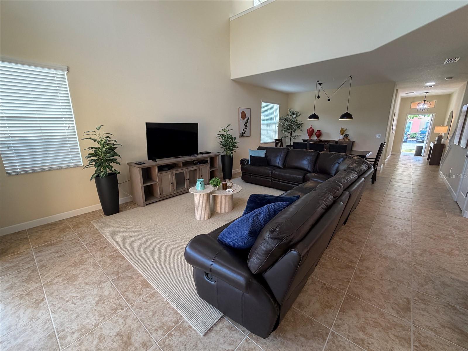 Image 9 of 33 For 8958 Sugar Palm Road