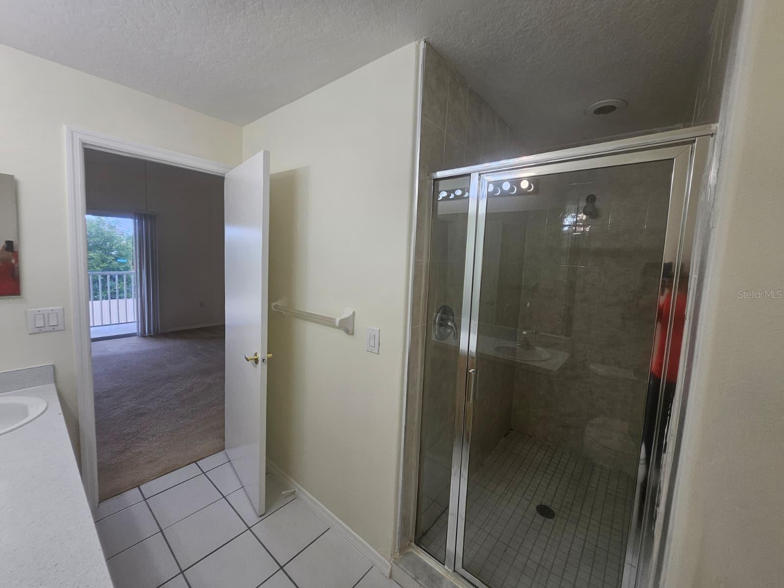 Image 14 of 20 For 13415 Fairway Glen Drive 203