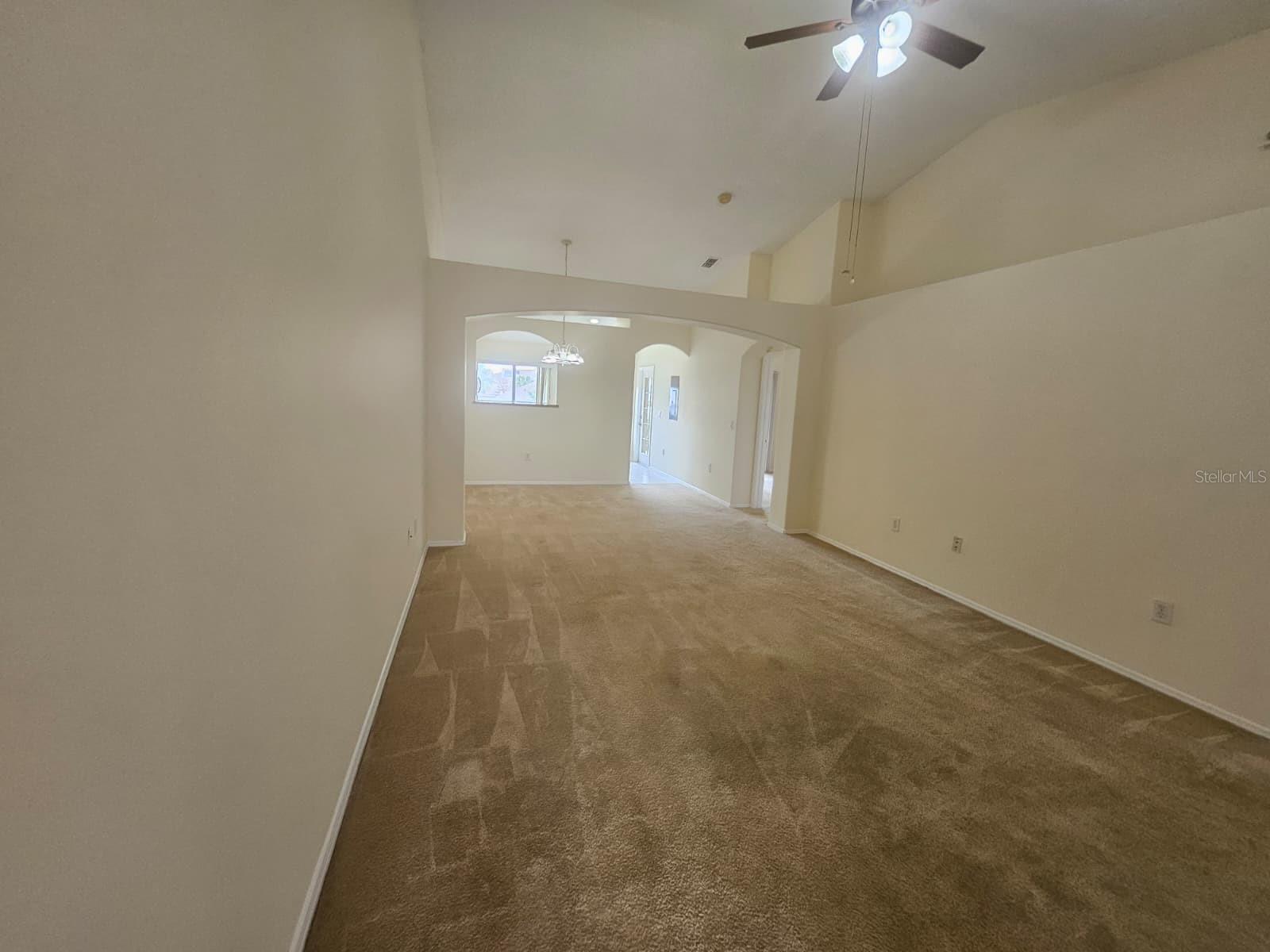Image 4 of 20 For 13415 Fairway Glen Drive 203