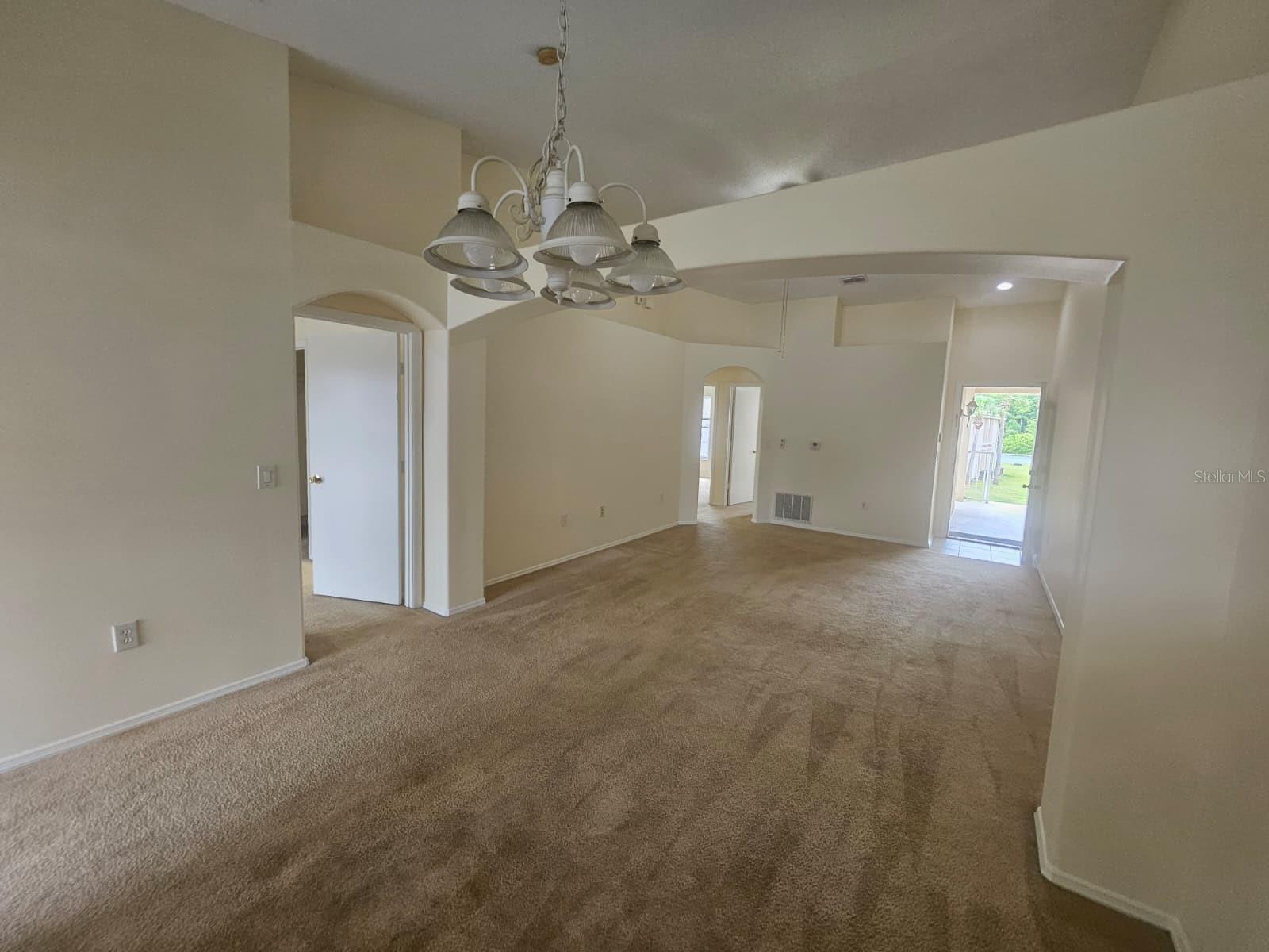Image 5 of 20 For 13415 Fairway Glen Drive 203