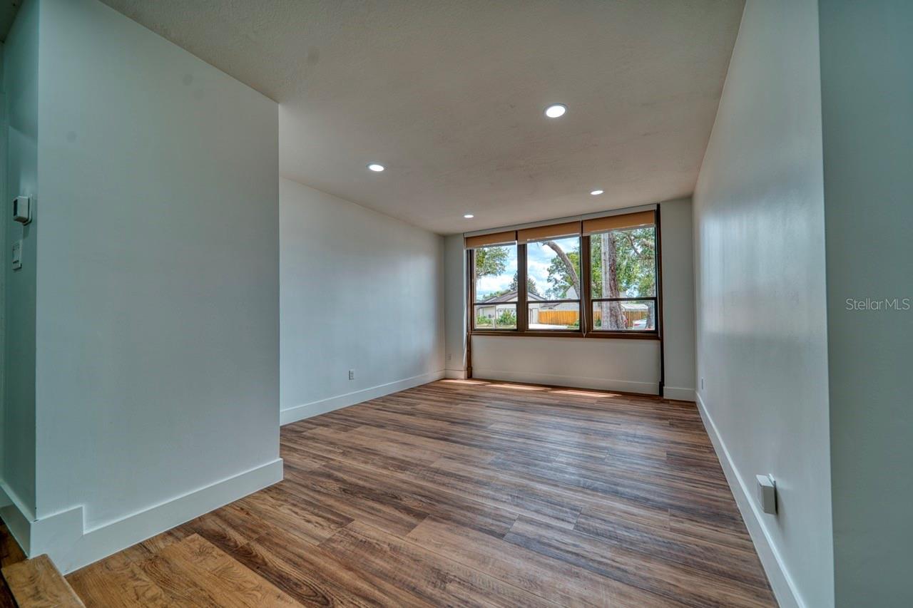 Image 18 of 62 For 1542 Sugarwood Circle