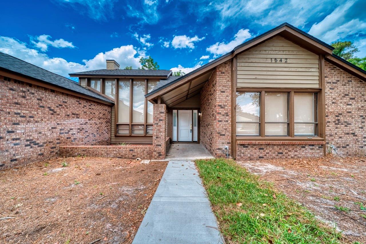 Image 2 of 62 For 1542 Sugarwood Circle