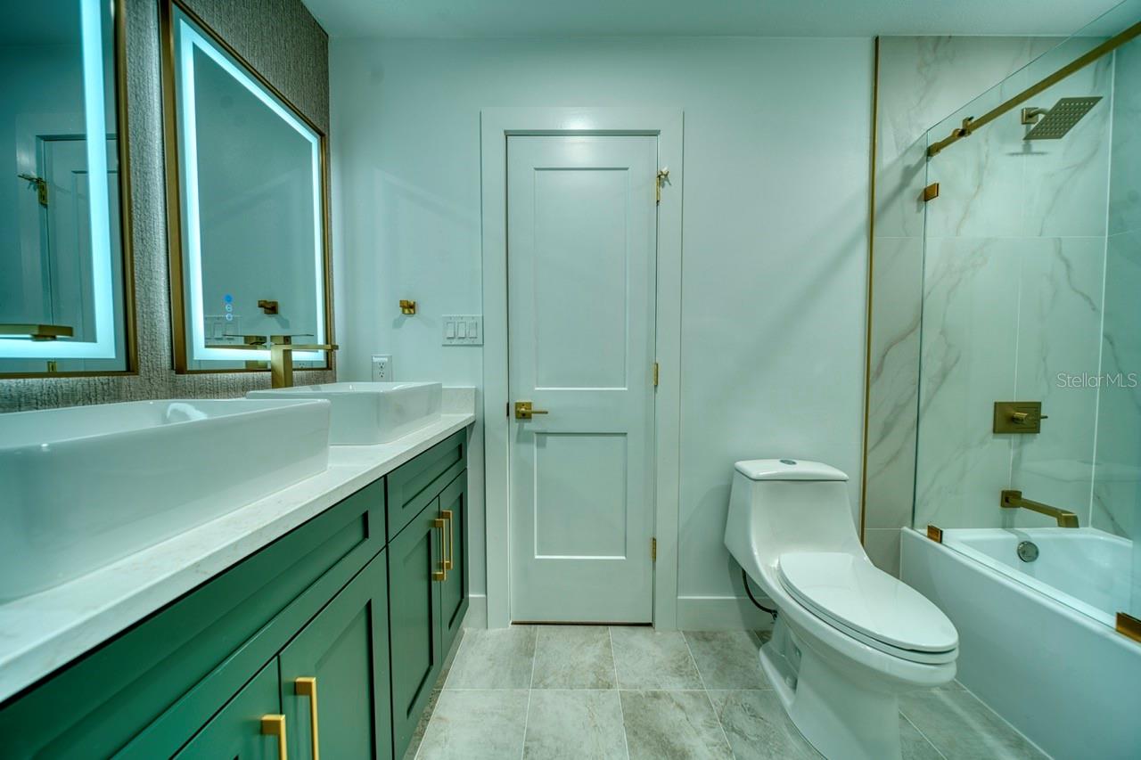 Image 33 of 62 For 1542 Sugarwood Circle