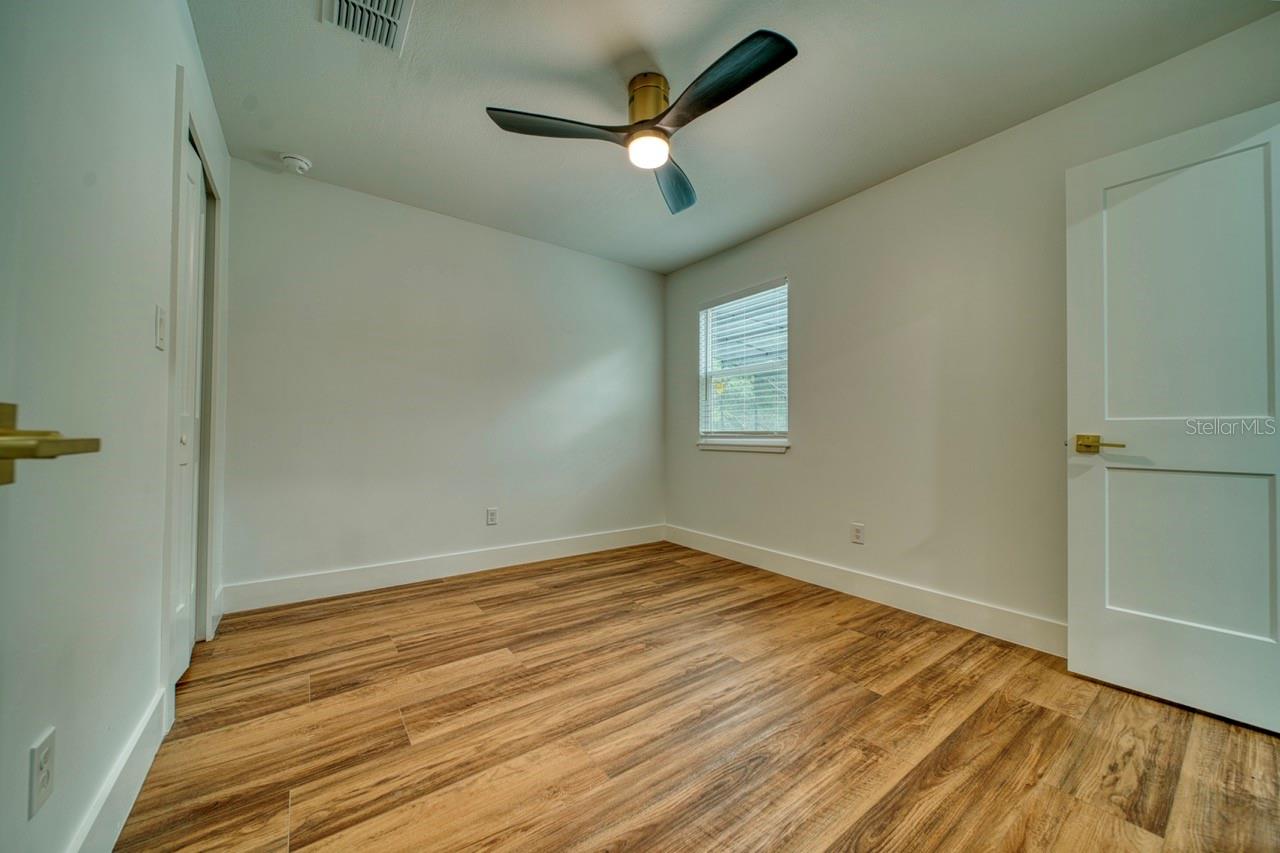 Image 36 of 62 For 1542 Sugarwood Circle