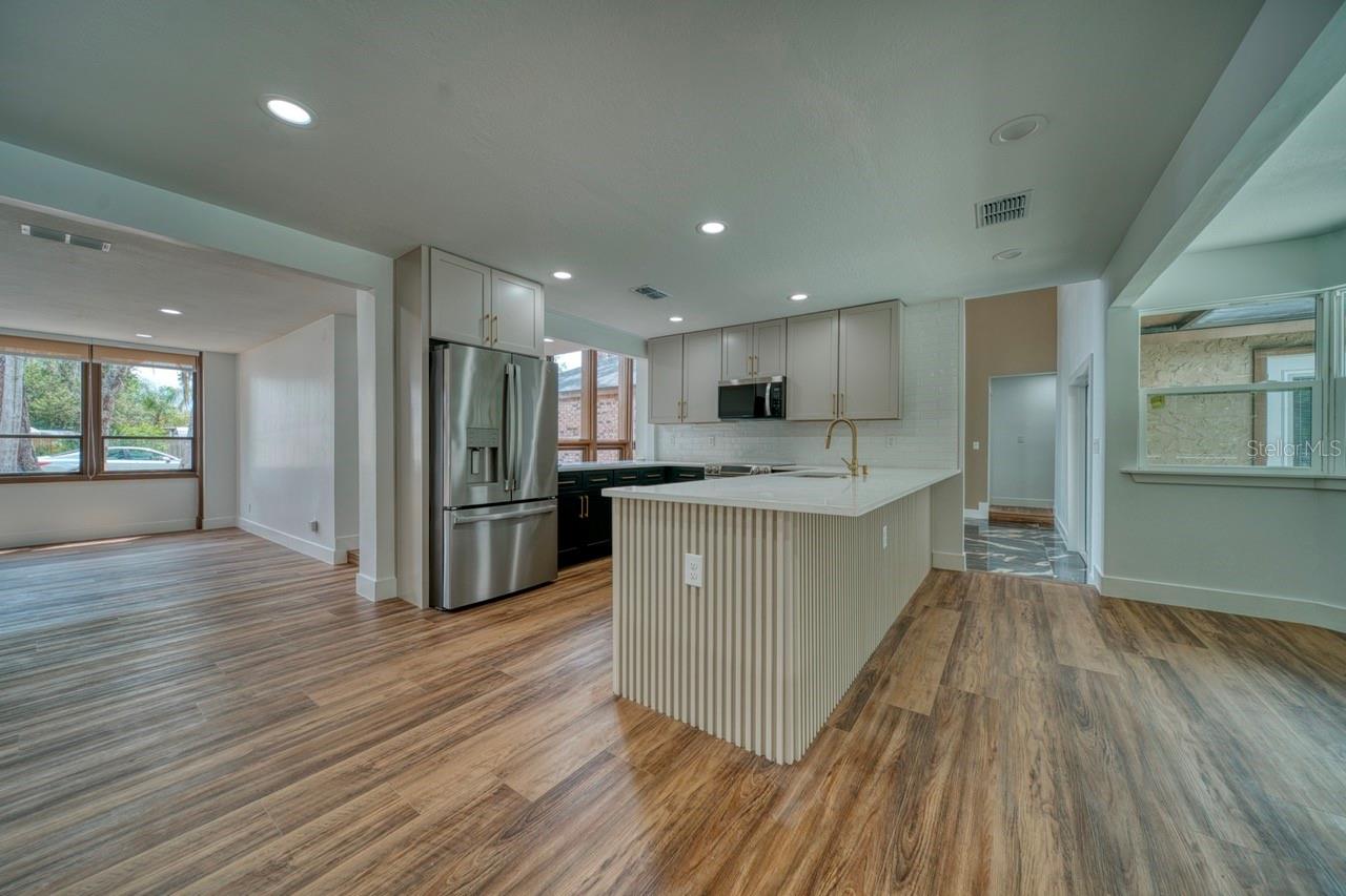 Image 5 of 62 For 1542 Sugarwood Circle