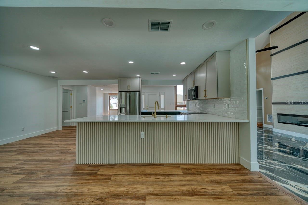 Image 6 of 62 For 1542 Sugarwood Circle