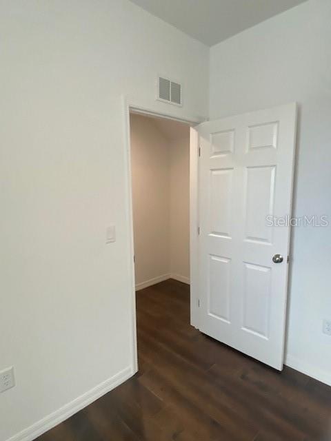 Image 11 of 15 For 1128 Rush Street B