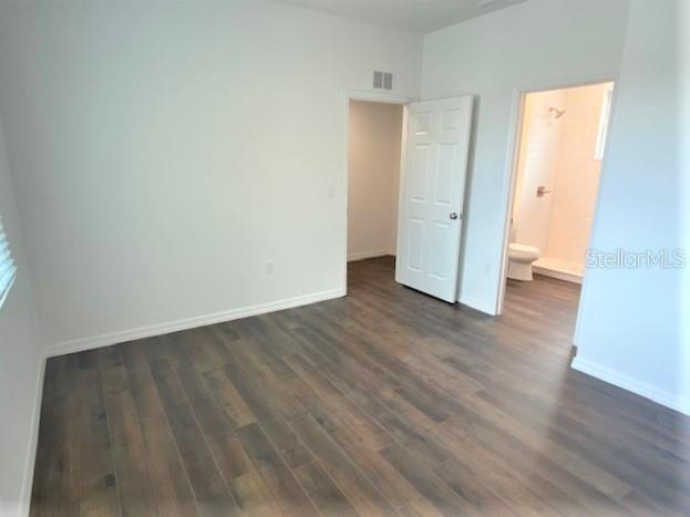 Image 9 of 15 For 1128 Rush Street B