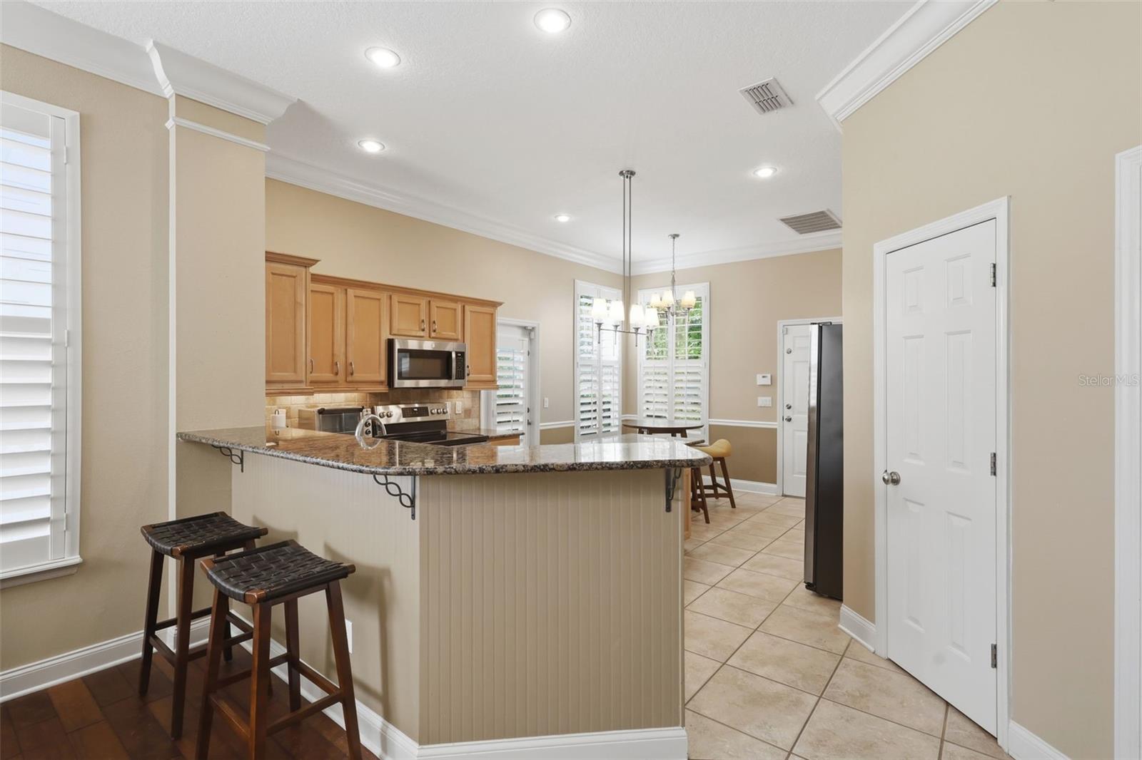Image 16 of 50 For 907 Pawstand Road
