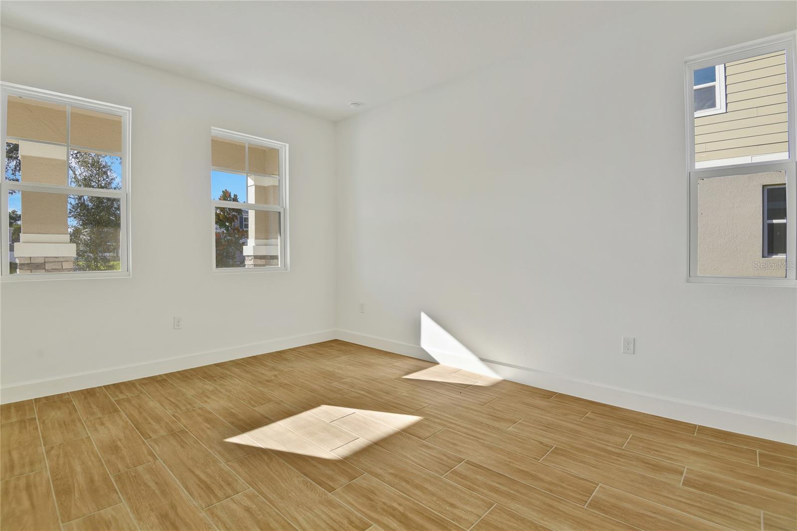 Image 4 of 23 For 1034 Cloud Ridge Court