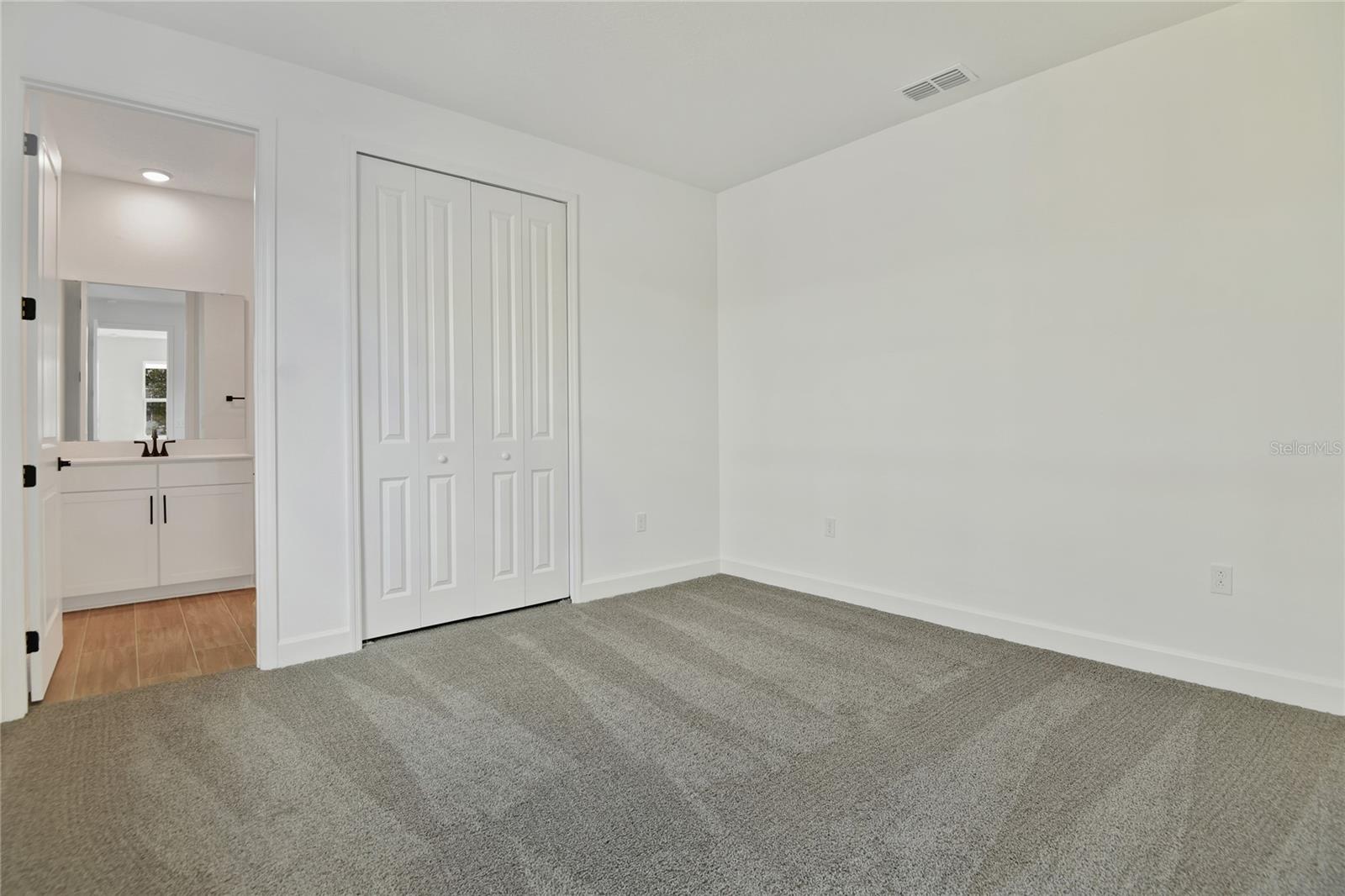 Image 5 of 23 For 1034 Cloud Ridge Court