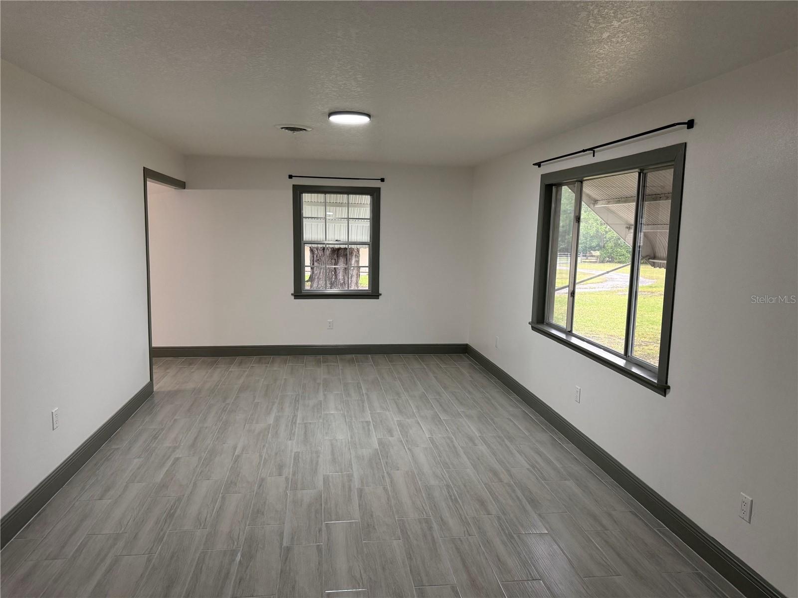 Image 10 of 23 For 1800 Demastus Lane