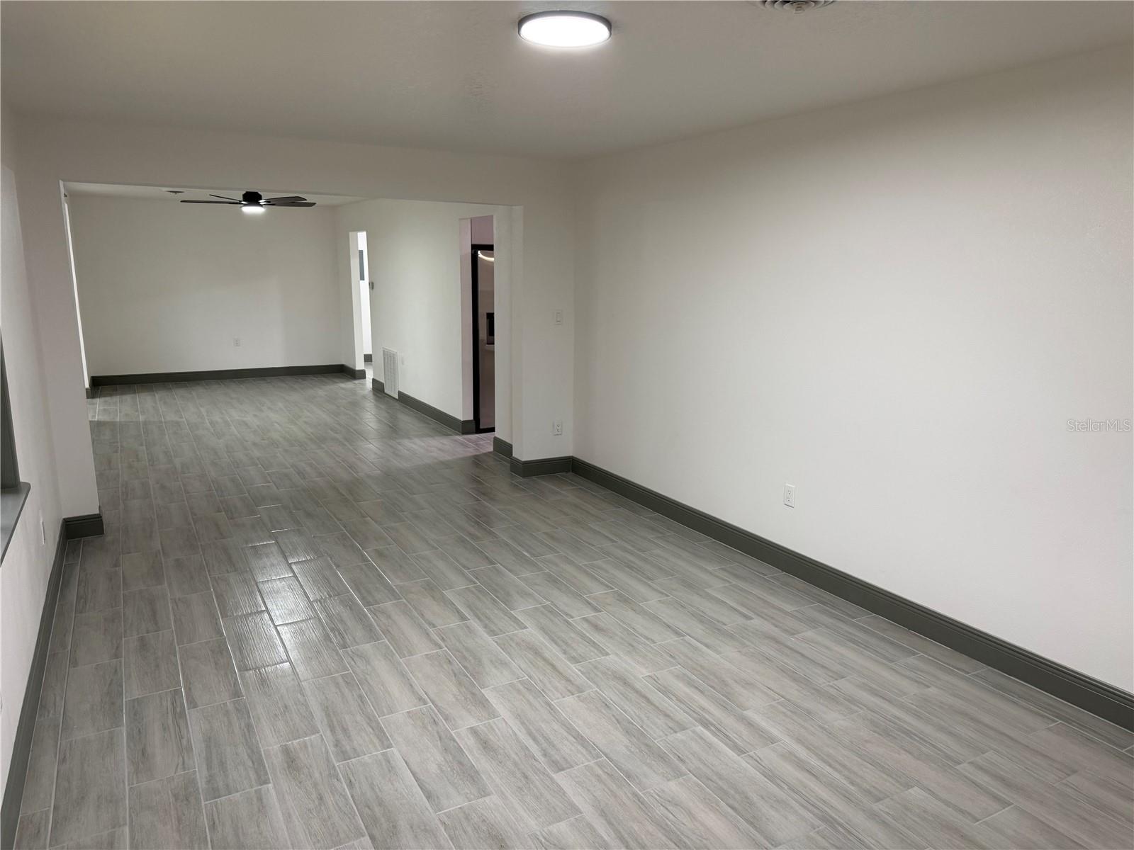 Image 11 of 23 For 1800 Demastus Lane