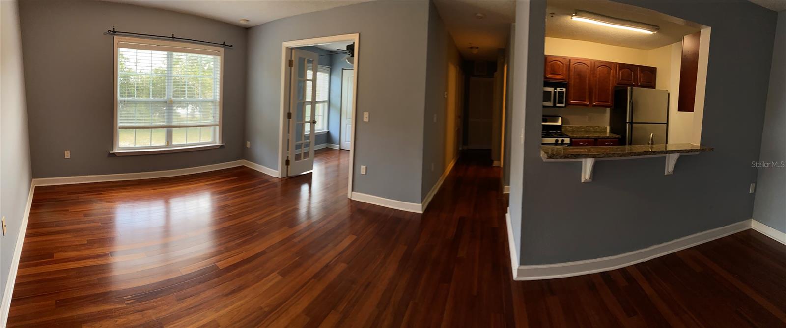 Image 2 of 11 For 2047 Dixie Belle Drive 2047h