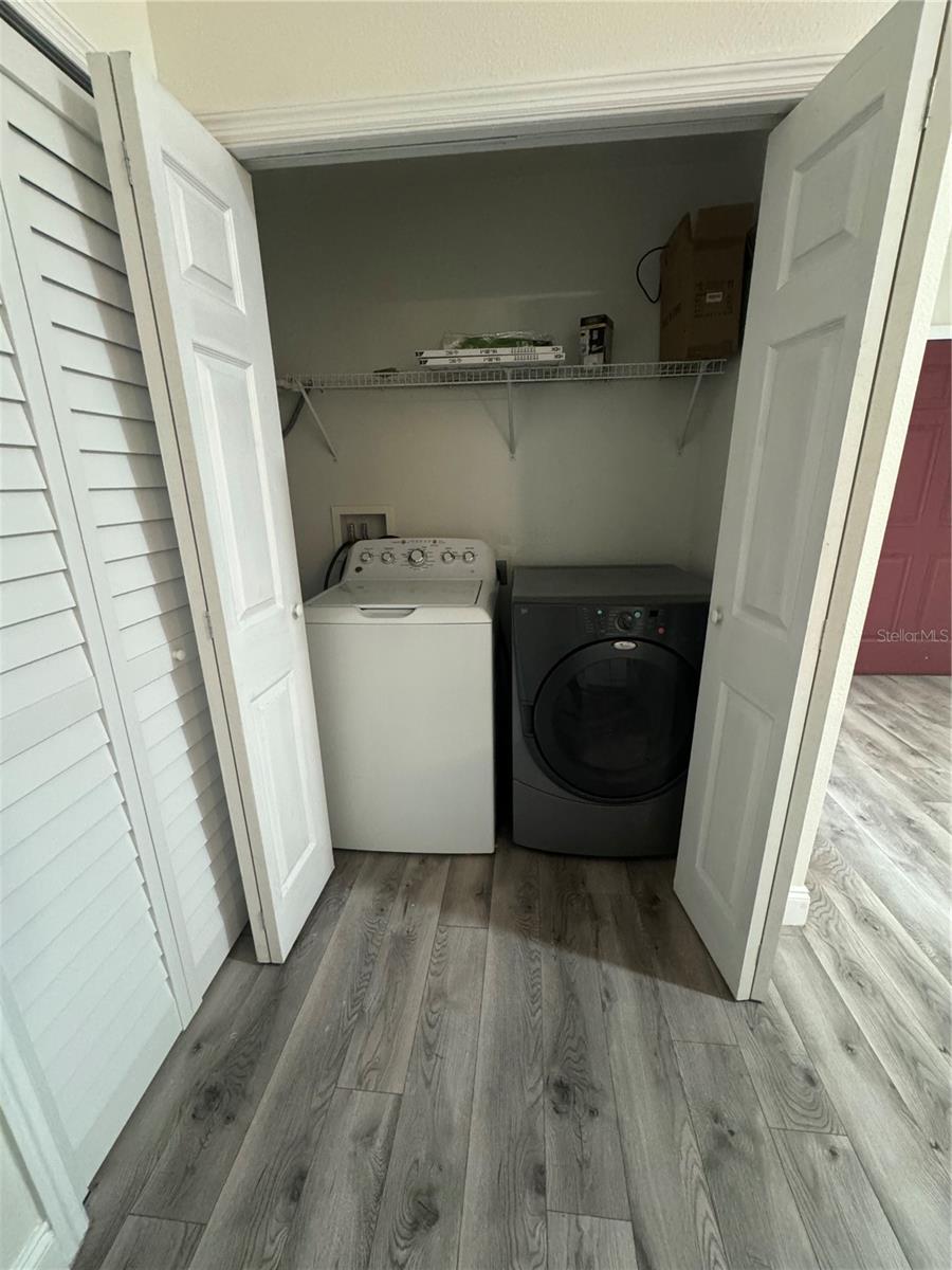 Image 5 of 13 For 2880 Club Cortile Circle B