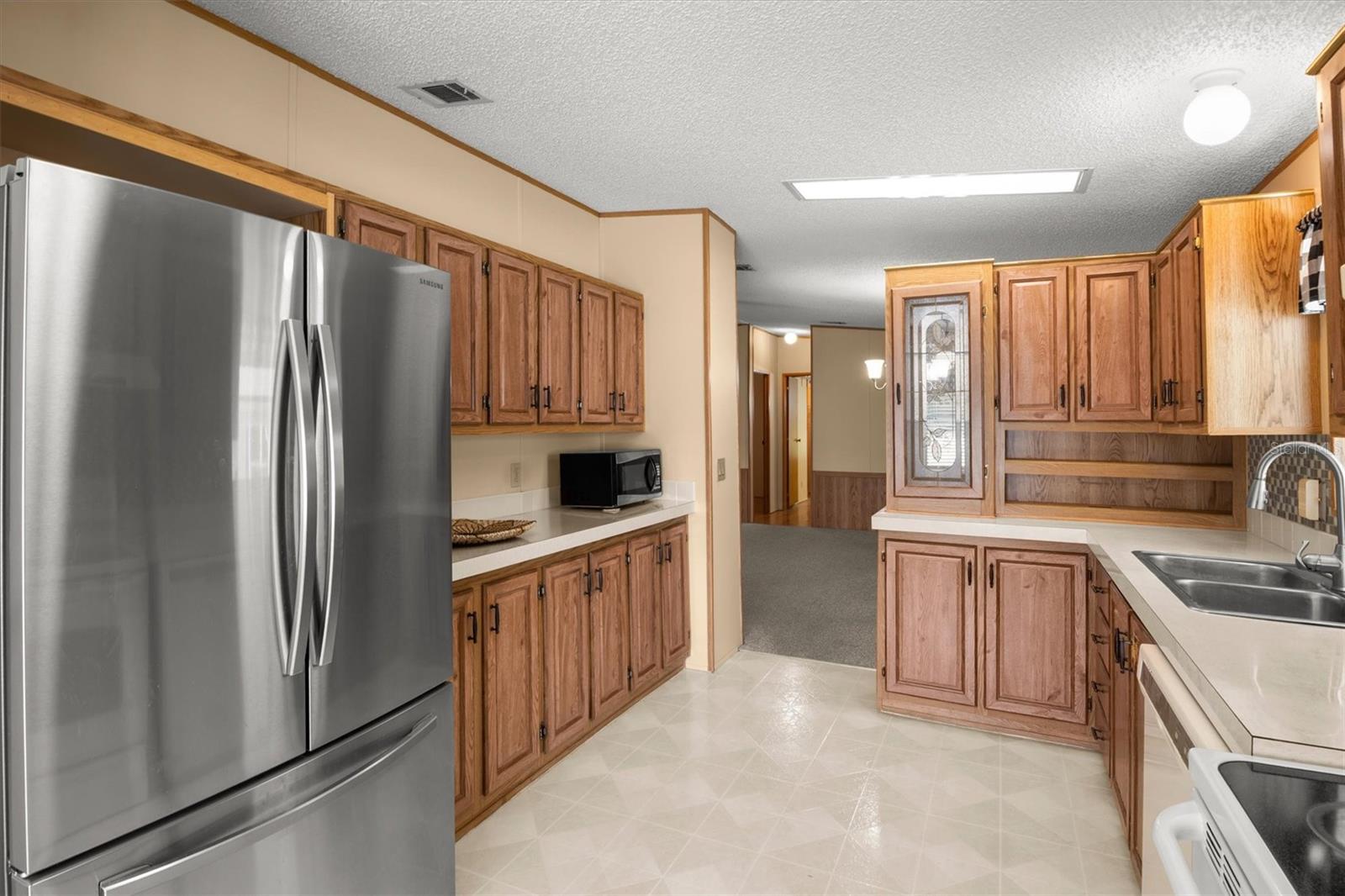 Image 6 of 40 For 347 Edgewood Boulevard