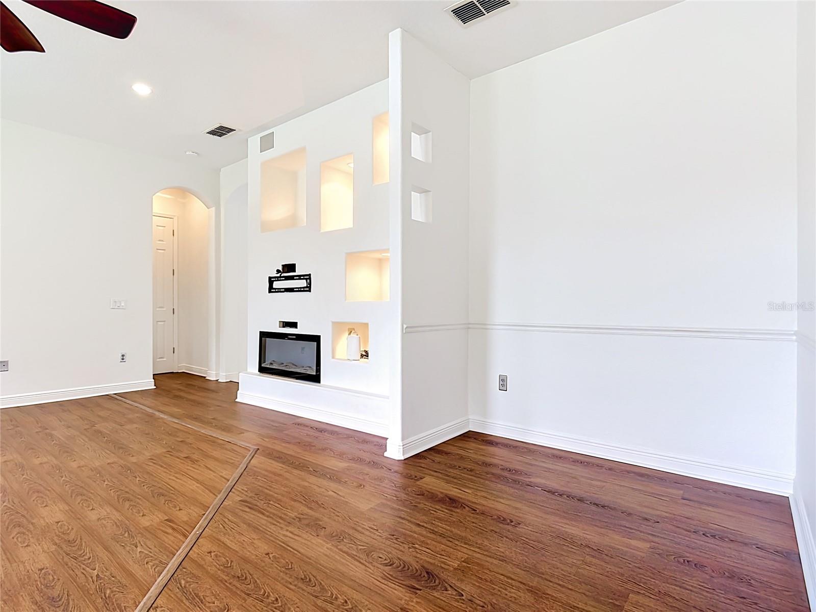 Image 13 of 83 For 294 Addison Drive