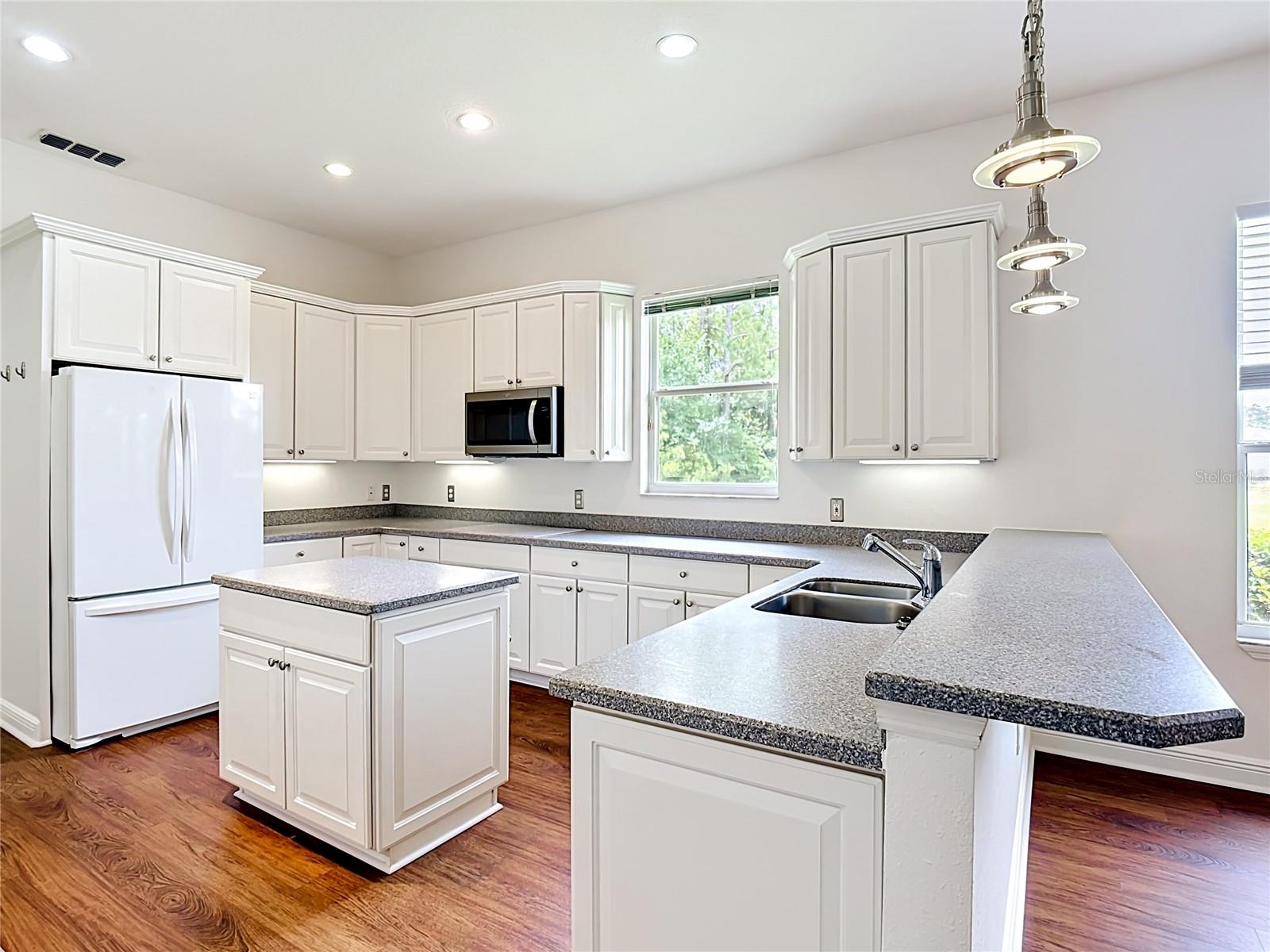 Image 15 of 83 For 294 Addison Drive