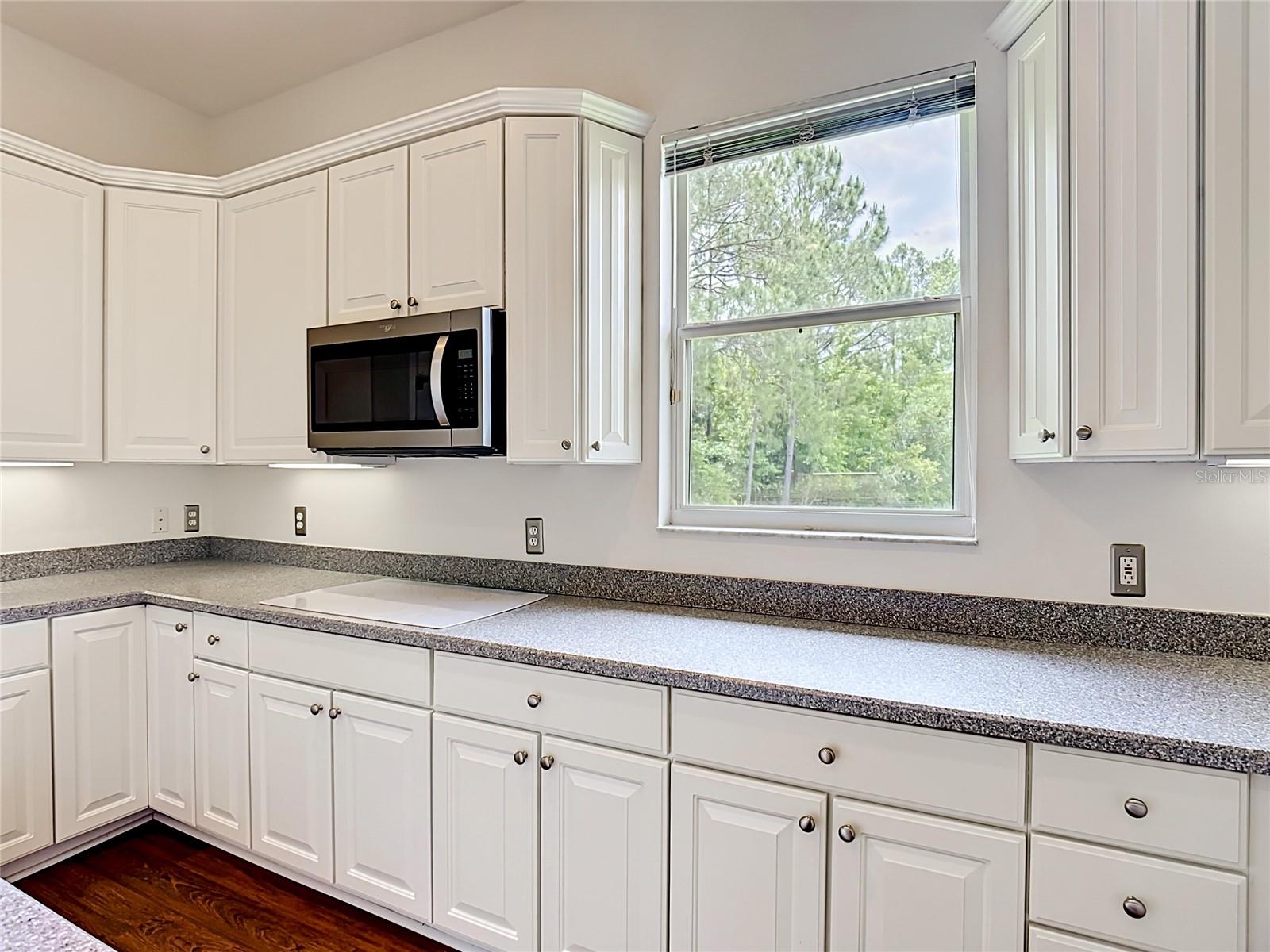 Image 16 of 83 For 294 Addison Drive