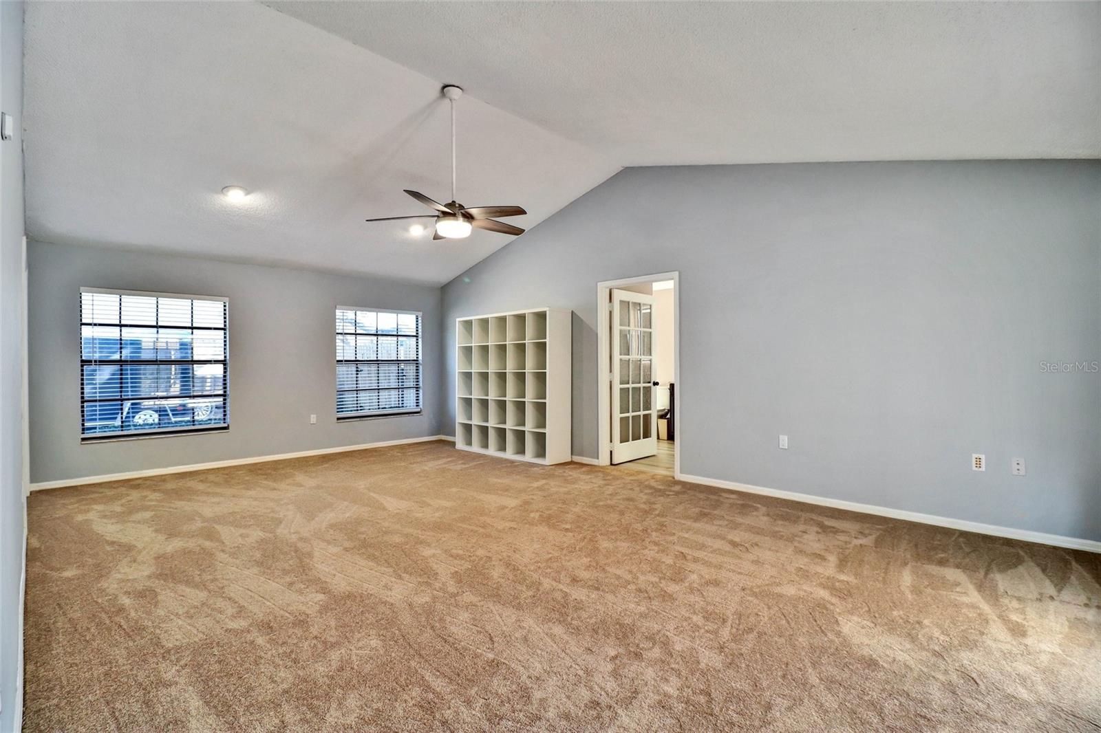 Image 17 of 62 For 4318 Woodtree Lane