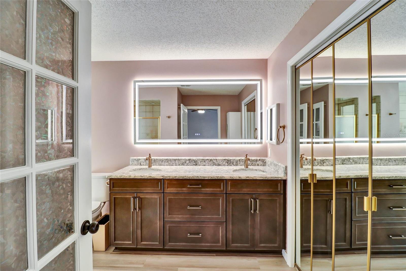 Image 23 of 62 For 4318 Woodtree Lane