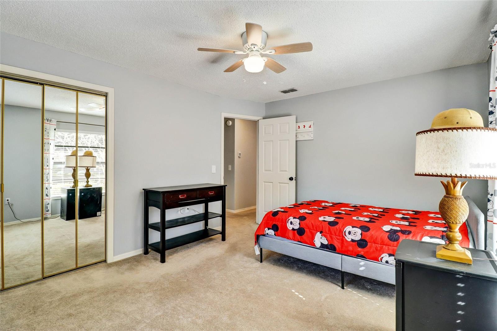 Image 33 of 62 For 4318 Woodtree Lane