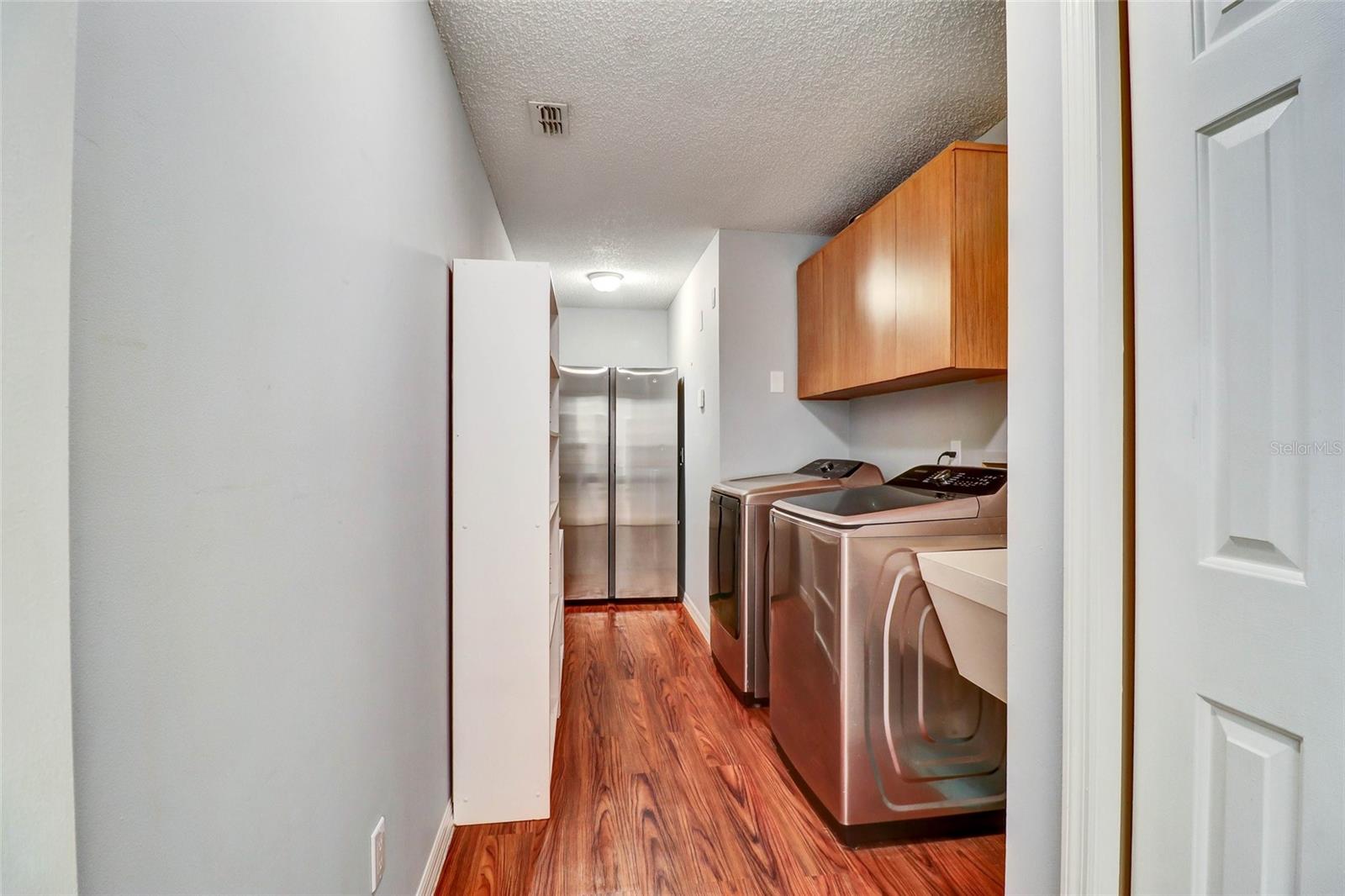 Image 38 of 62 For 4318 Woodtree Lane