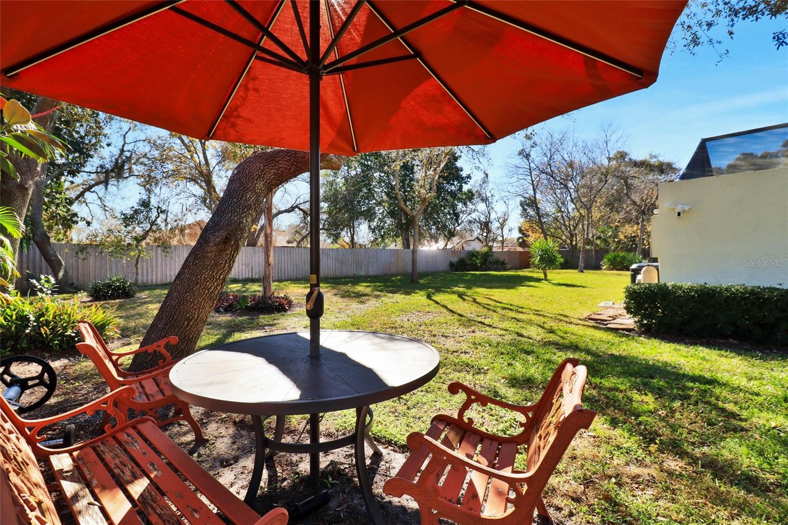 Image 44 of 62 For 4318 Woodtree Lane
