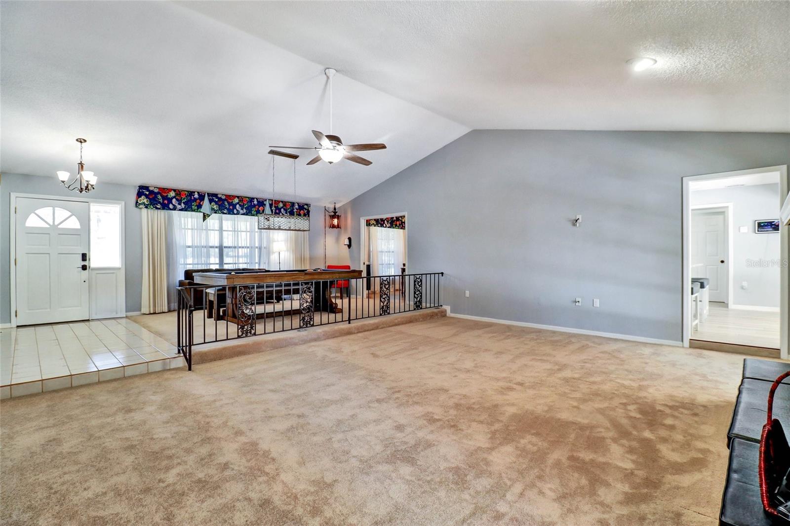 Image 6 of 62 For 4318 Woodtree Lane