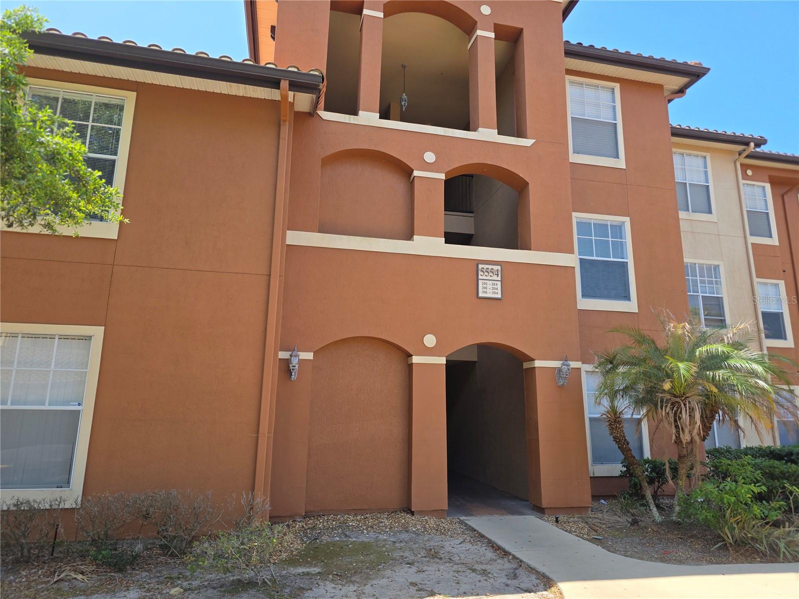 Details for 5554 Metrowest Boulevard 202, ORLANDO, FL 32811