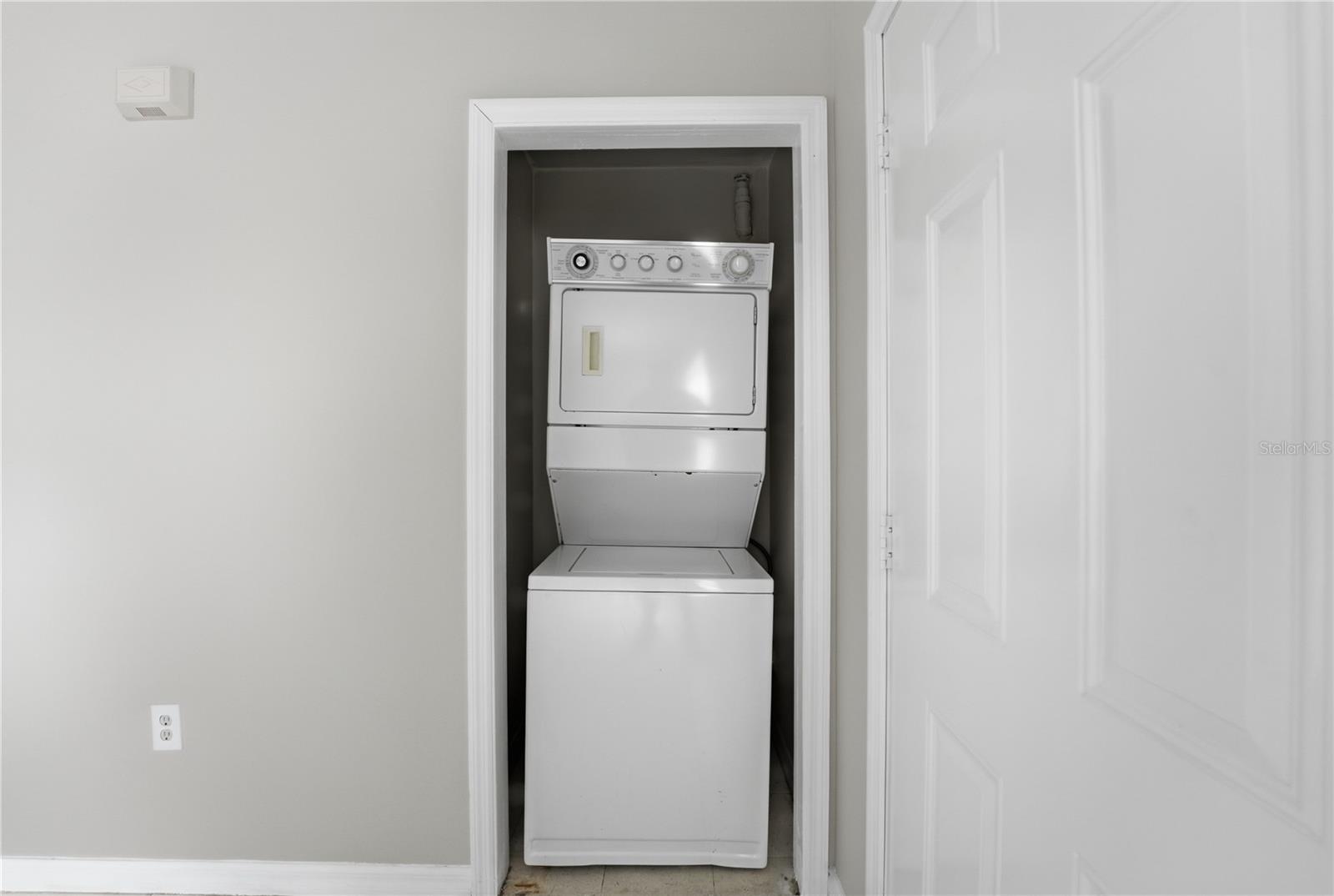 Image 16 of 46 For 1830 2nd Street Nw A