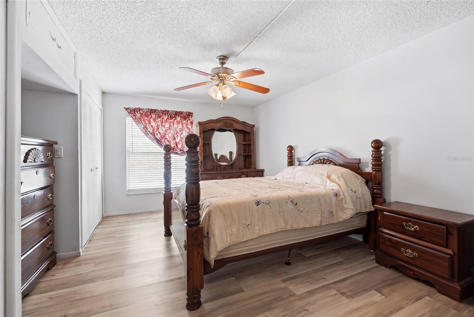 Image 18 of 25 For 404 Orlando Avenue 11b