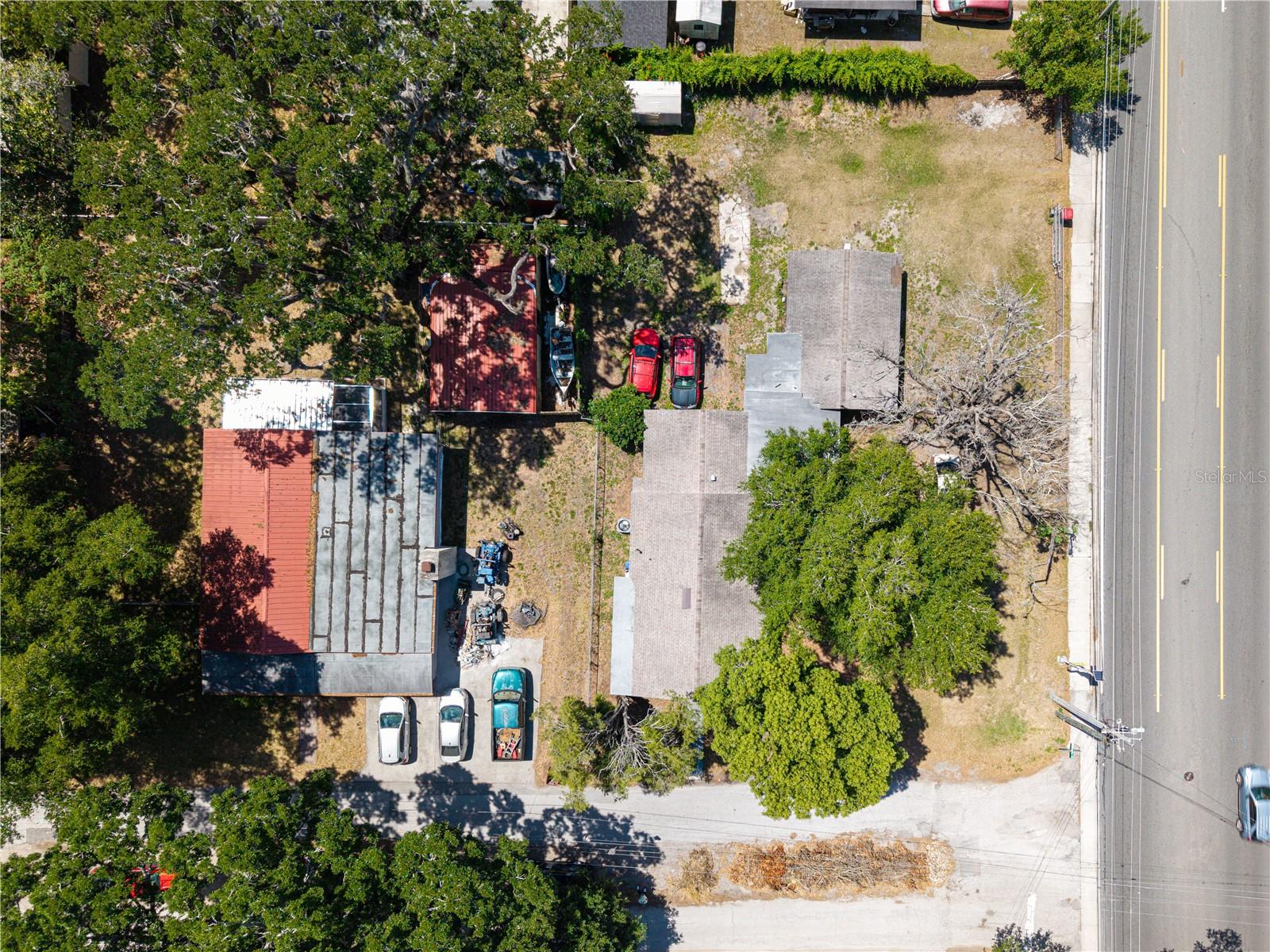 Image 33 of 41 For 117 Strickland Street