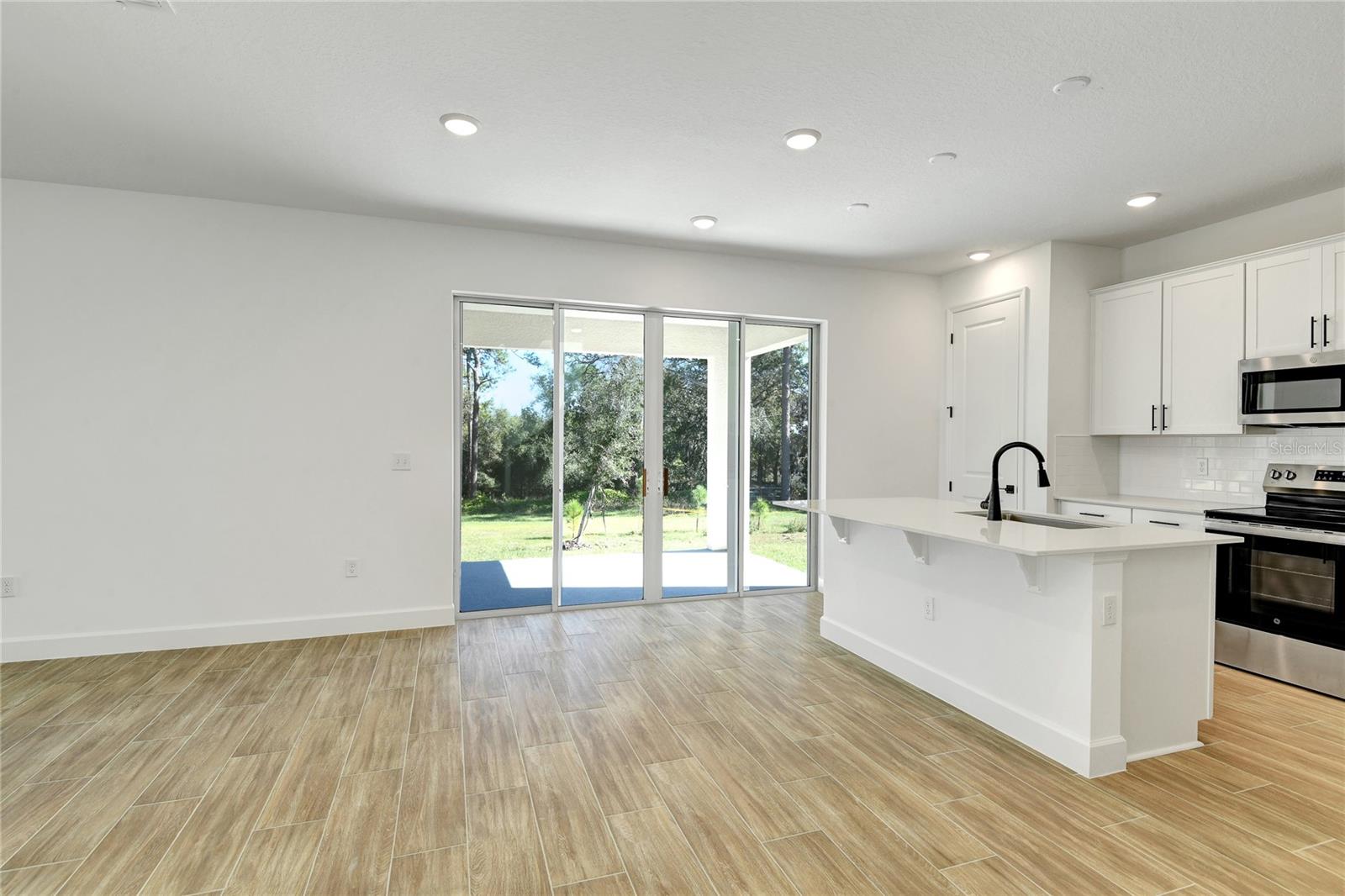 Image 7 of 19 For 1010 Cloud Ridge Court