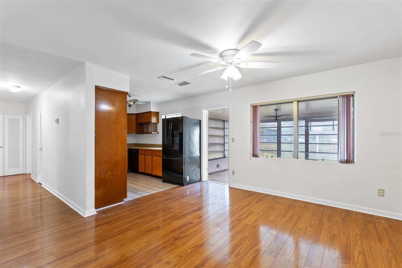 Image 11 of 31 For 2234 James Drive