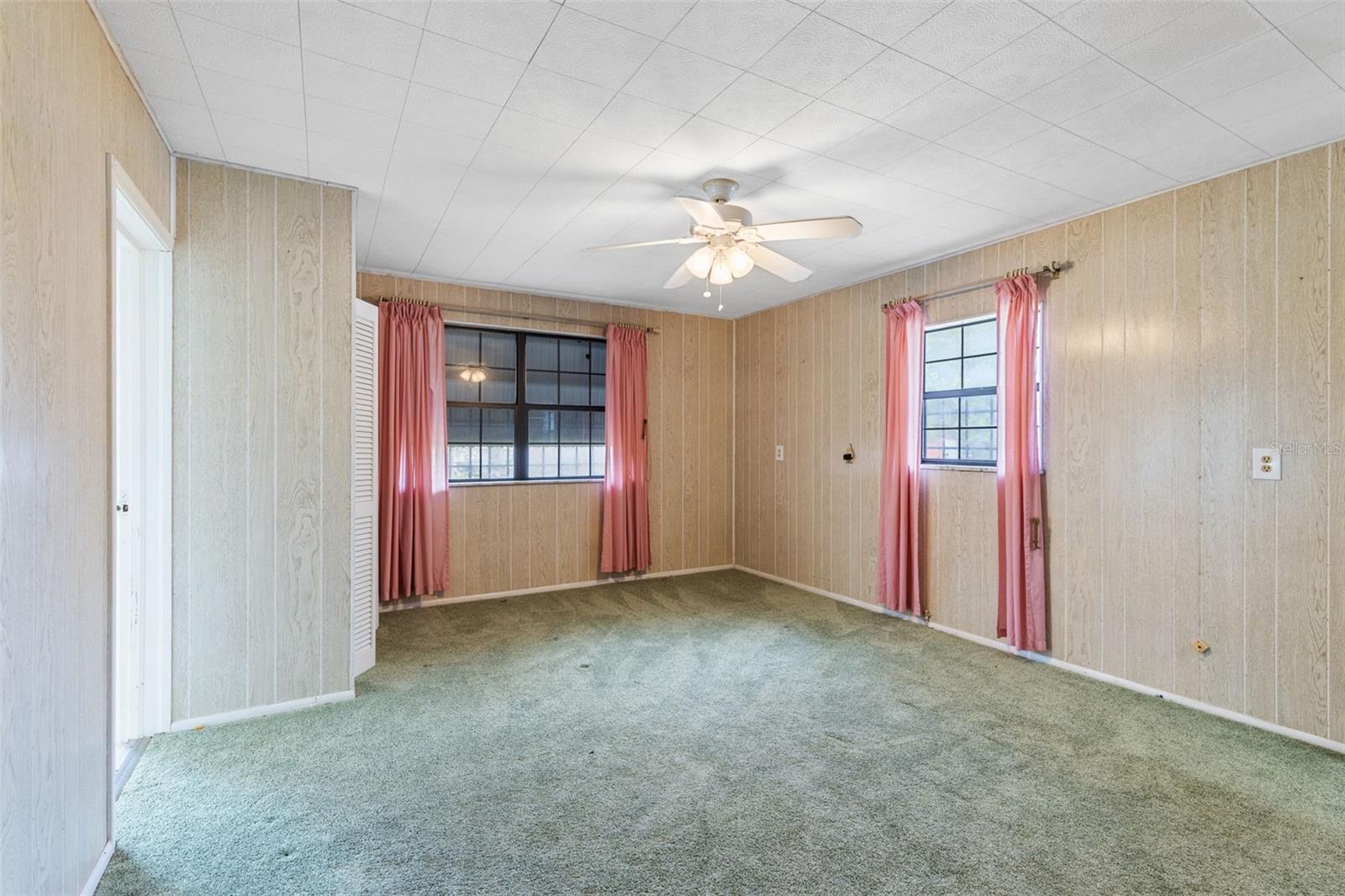 Image 16 of 31 For 2234 James Drive