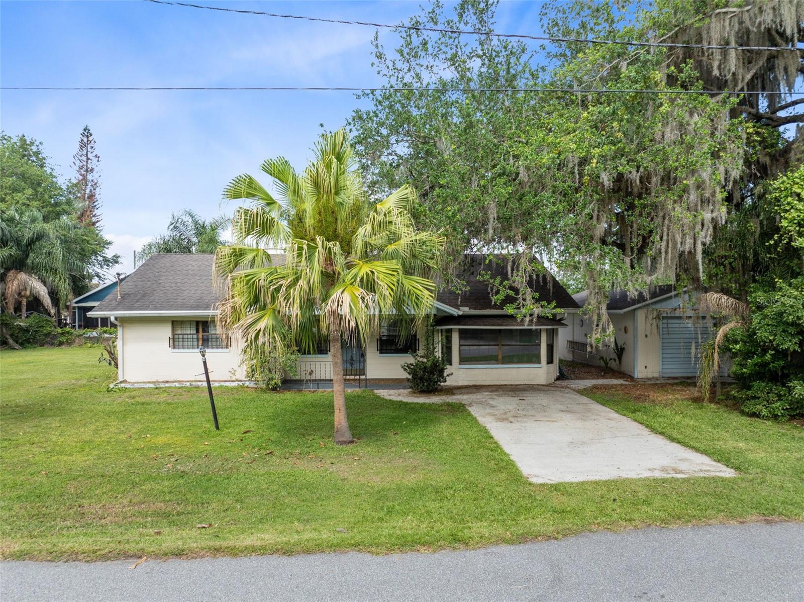 Image 3 of 31 For 2234 James Drive