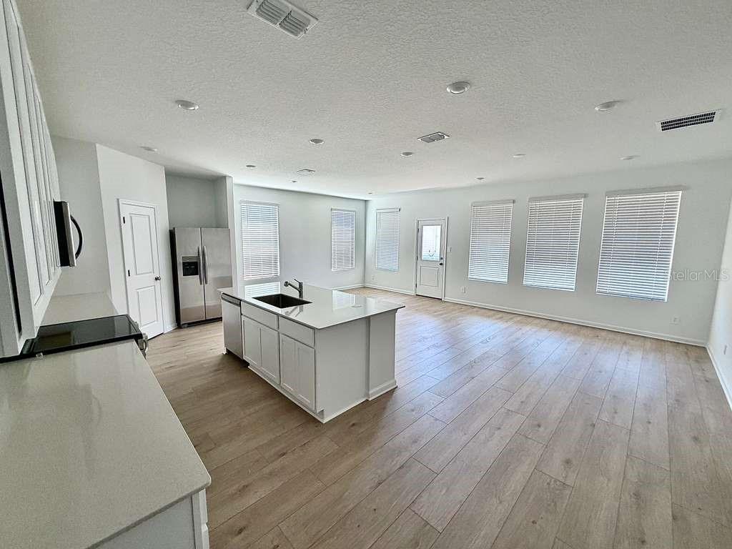 Image 11 of 19 For 5111 Natalia Drive