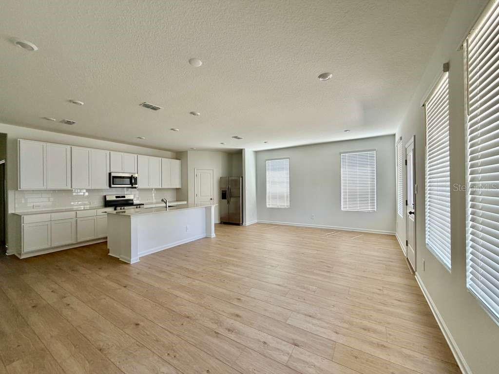 Image 17 of 19 For 5111 Natalia Drive