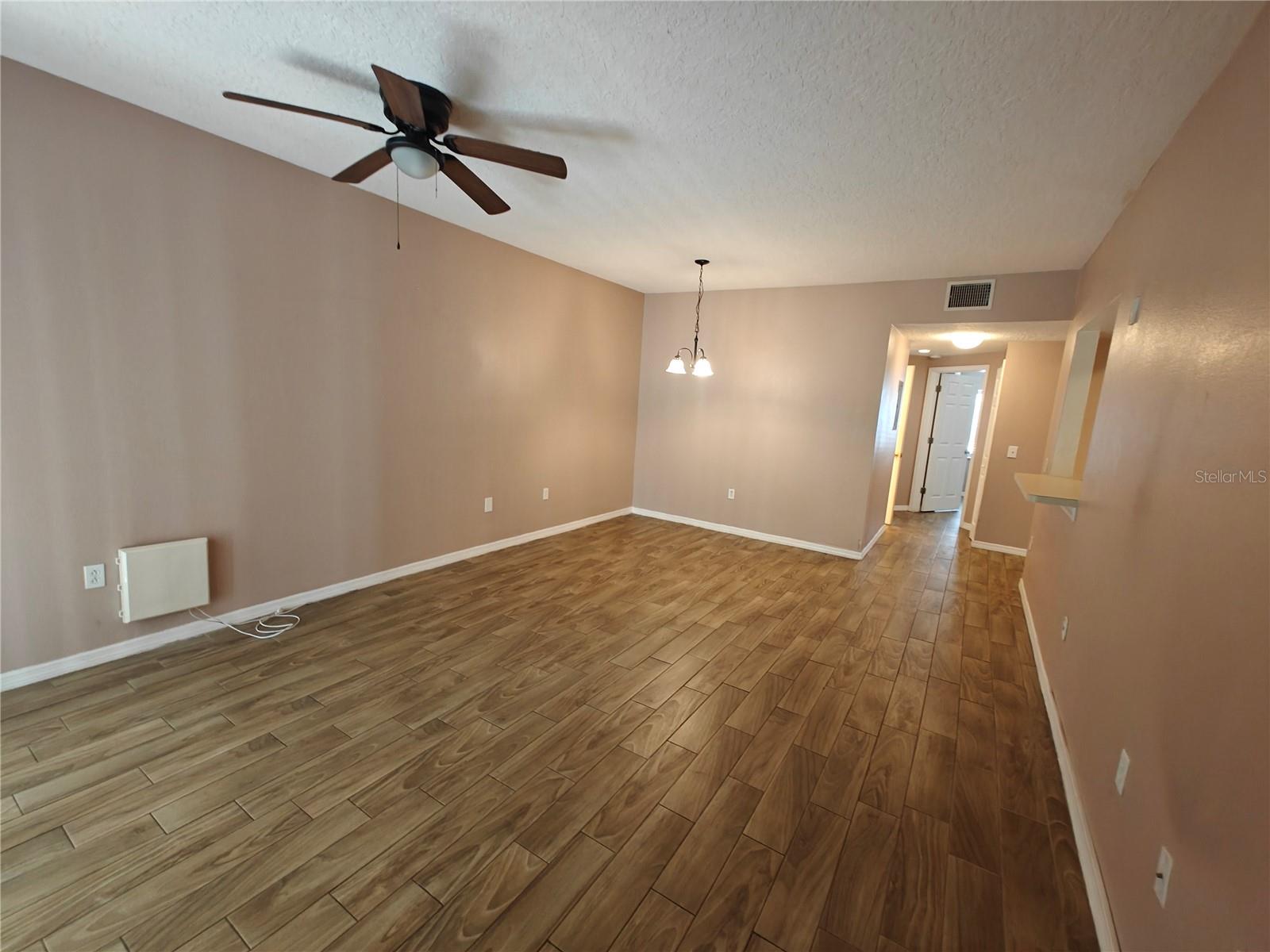 Image 7 of 23 For 6022 Portsdale Place 102