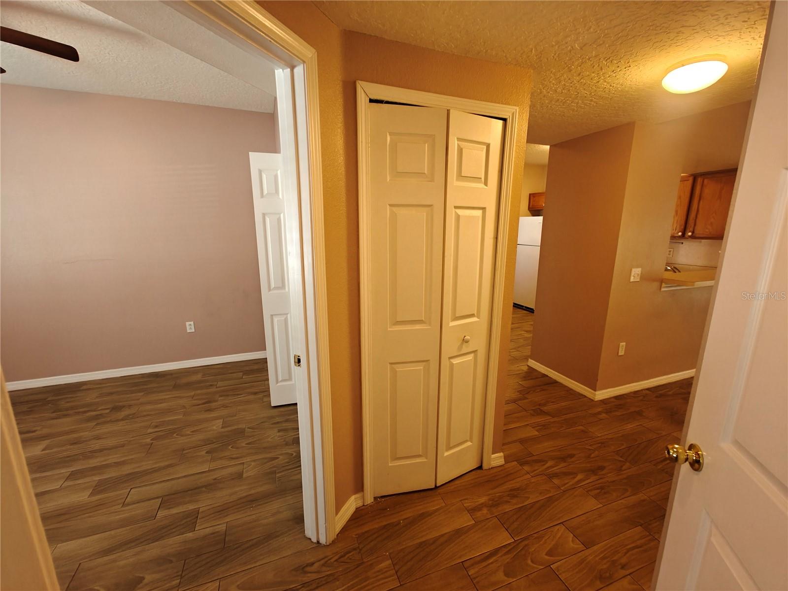 Image 8 of 23 For 6022 Portsdale Place 102