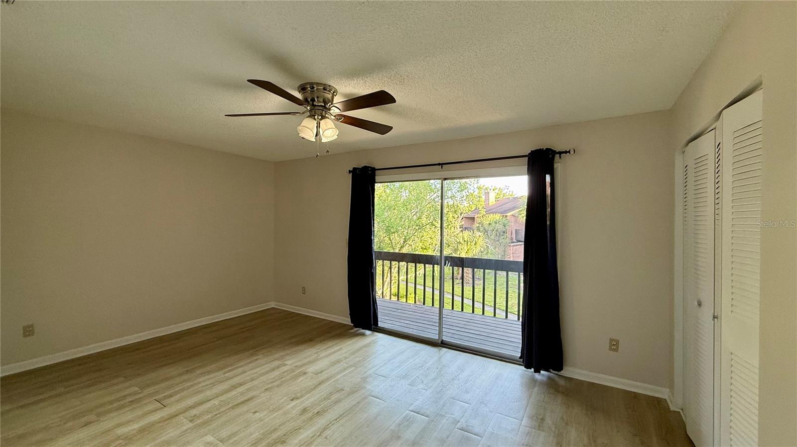 Image 11 of 18 For 2385 Tom Jones Street 4c