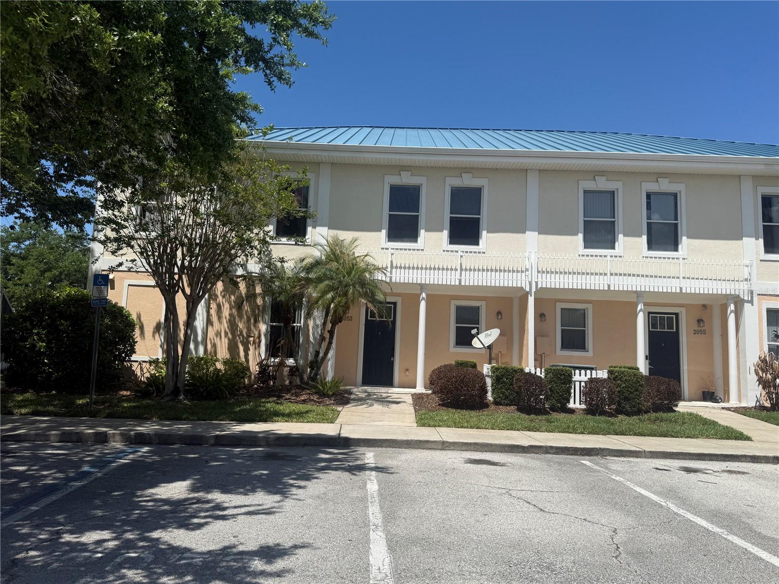 Details for 2053 Green Oak Court, KISSIMMEE, FL 34744