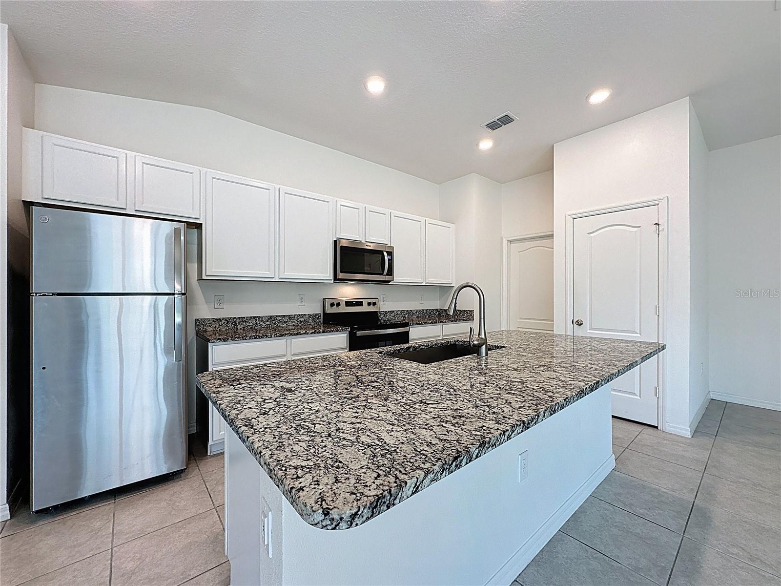 Image 4 of 42 For 707 Scrub Oak Hammock Road