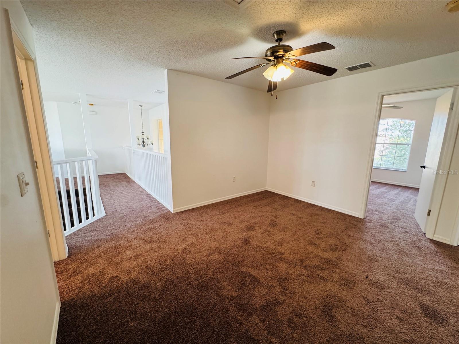 Image 19 of 23 For 411 Columbia Court