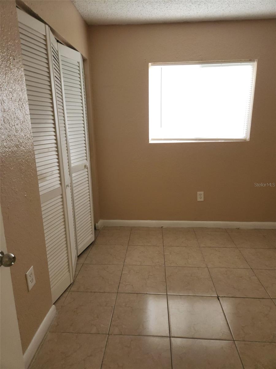 Image 13 of 17 For 728 Ridenhour Circle 728