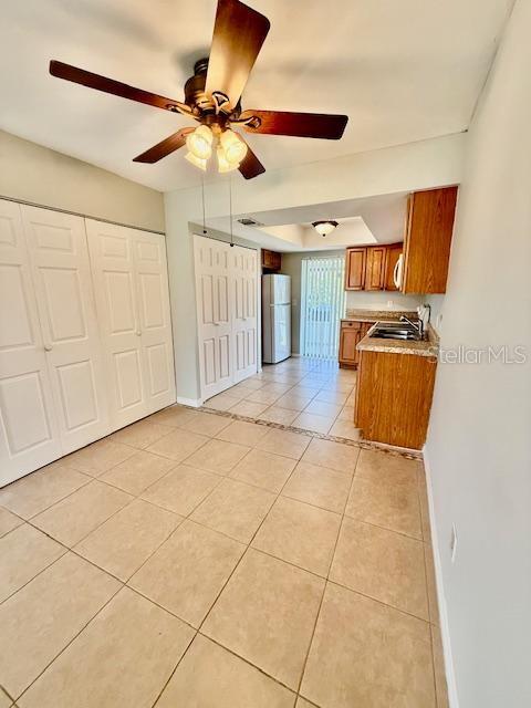 Image 3 of 23 For 19 Lago Mesa Way
