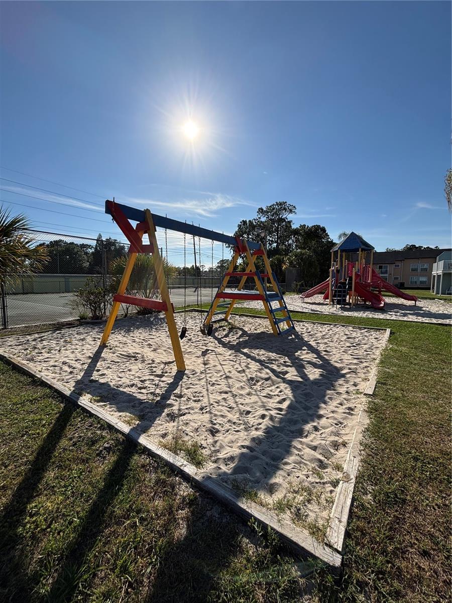 Image 18 of 19 For 2020 Royal Bay Boulevard 91